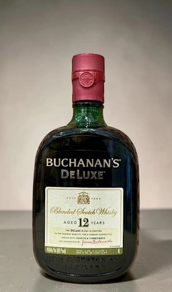 Buchanan's 12 Years Deluxe Scotch Whisky