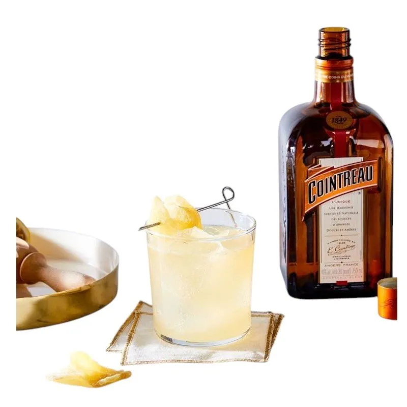 Cointreau Fizz A Paris