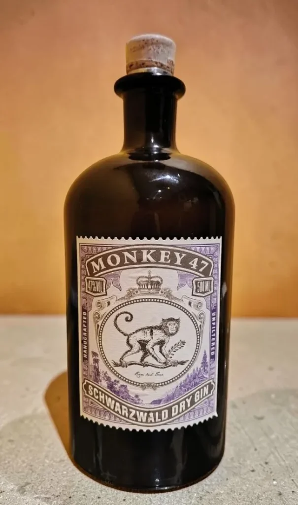 Dry Monkey Gin 47